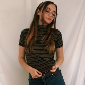 Meet your Posher, Julie